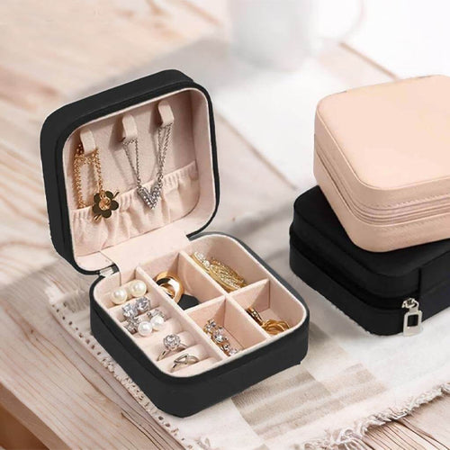 Mini Portable Travel Jewelry Case (Black)